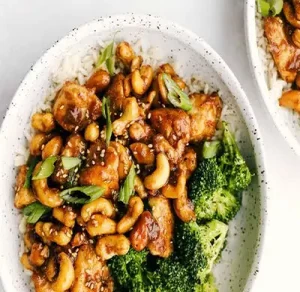 Chicken with Cashewnut